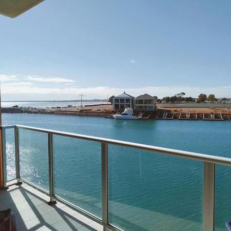 Apartment 3 Wallaroo Marina Bagian luar foto