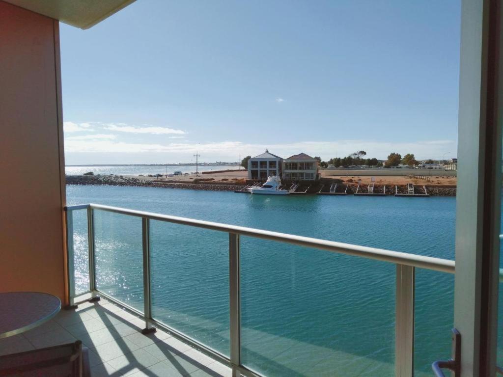 Apartment 3 Wallaroo Marina Bagian luar foto